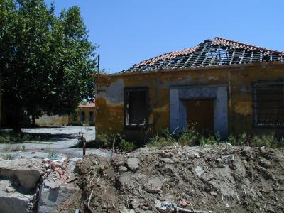 Entrada principal, 'a direita