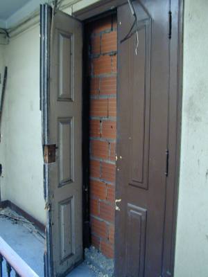 Porta do segundo piso