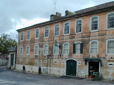 Vista obliqua da fachada