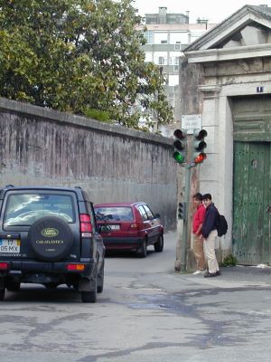 Estreitamento junto ao portao
