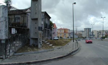 A casa na vizinhança da Calcada de Carriche