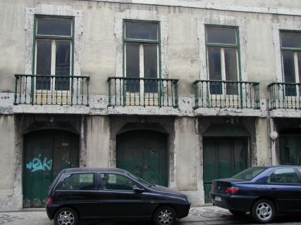 Res do chao, Rua do Comercio