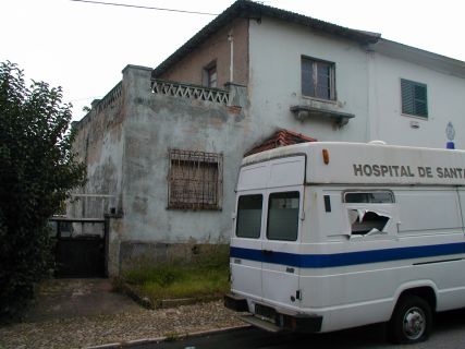 Vista geral, com ambulancia