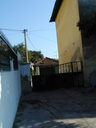 Acesso ao logradouro/quintal