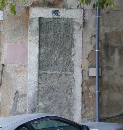 Porta numero 8