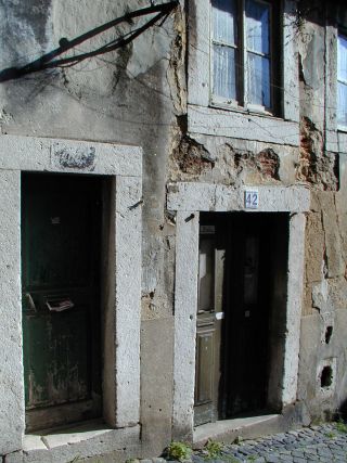 Portas numeros 42 e 44
