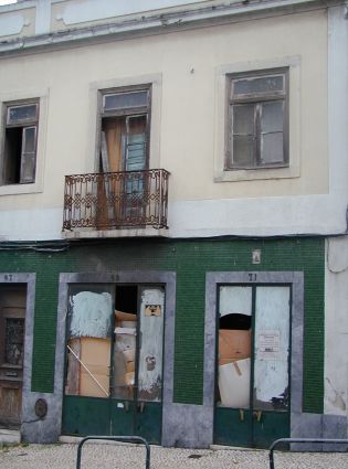 Aspecto da fachada de uma loja