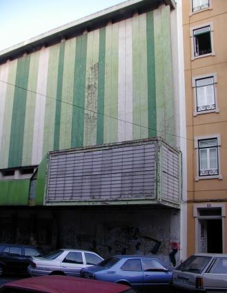 Entrada e suporte dos reclames